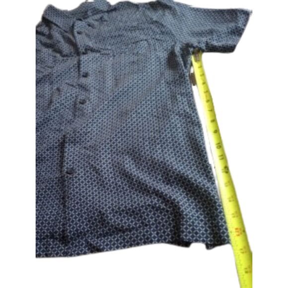 Neiman Marcus Men's Size XLarge Silk Blend Button Up Top - Picture 3 of 7